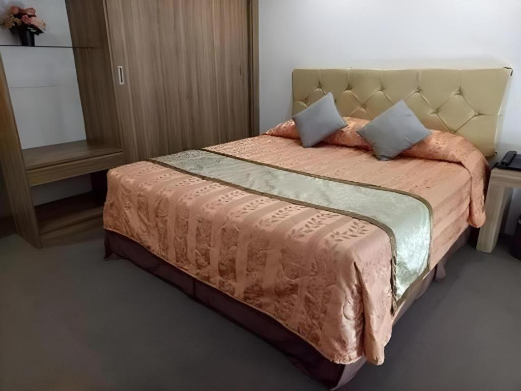 Score Birds Hotel Angeles Ngoại thất bức ảnh