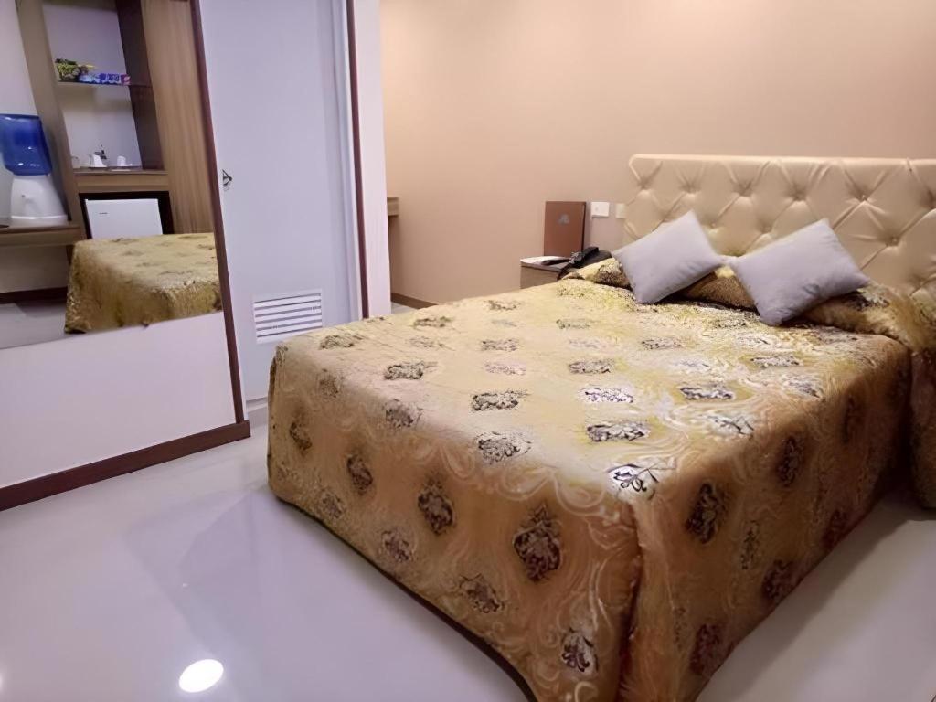 Score Birds Hotel Angeles Ngoại thất bức ảnh