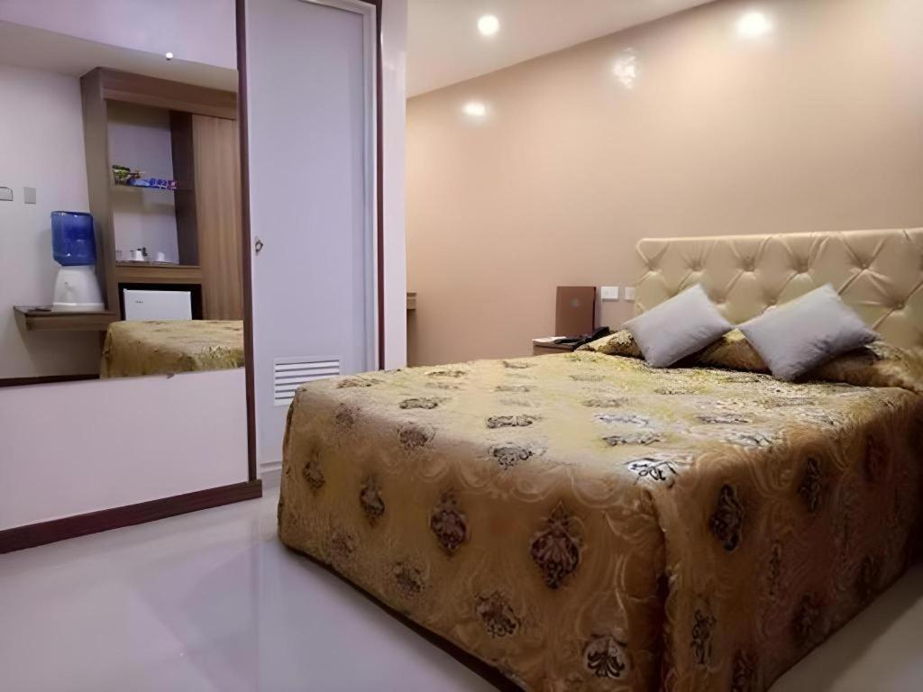 Score Birds Hotel Angeles Ngoại thất bức ảnh