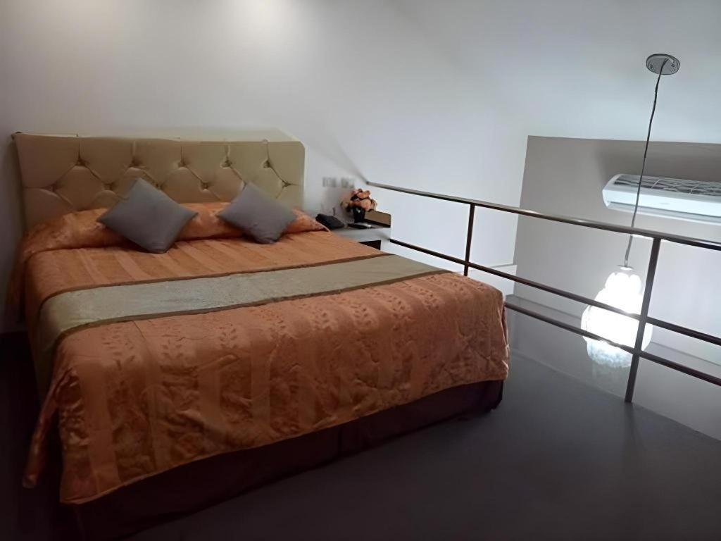 Score Birds Hotel Angeles Ngoại thất bức ảnh